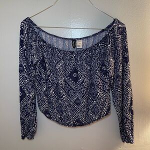 H&M Blue & White Printed Off the Shoulder Long Sleeve